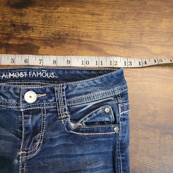 Almost Famous Jeans Size 0 Skinny Low Rise Embellished Stretch Denim - Picture 5 of 10